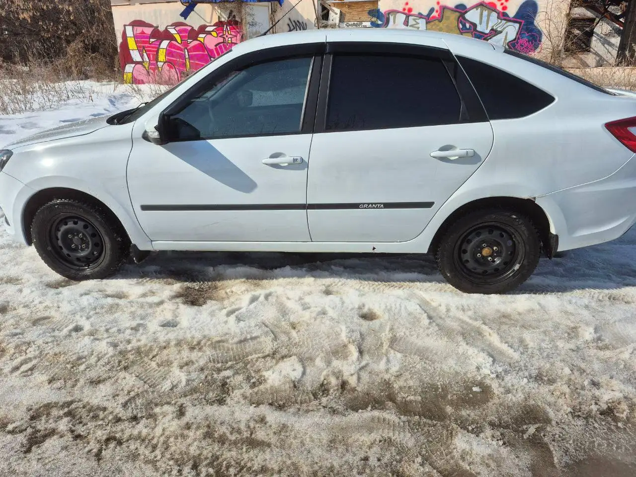 Продажа Лада Гранта 2023 года - Легковые автомобили (Авто) в Самара