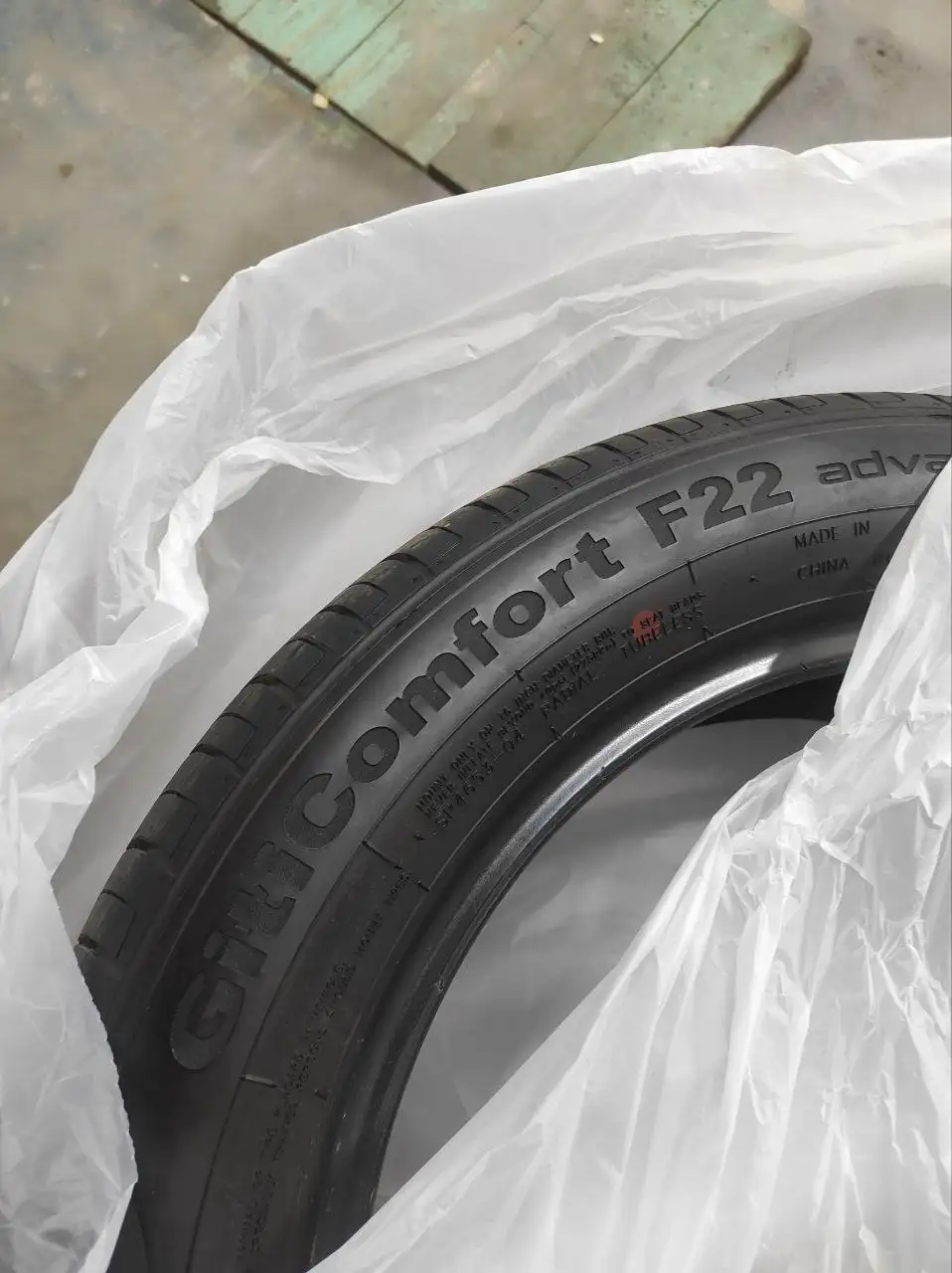 Продажа зимних шин без пробега - Шины и диски (Запчасти) в Самара