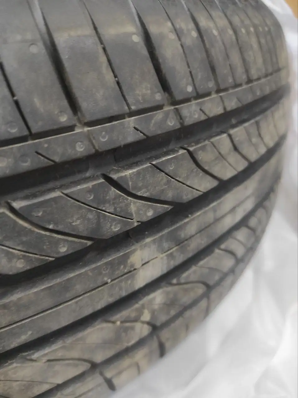 Продажа зимних шин без пробега - Шины и диски (Запчасти) в Самара