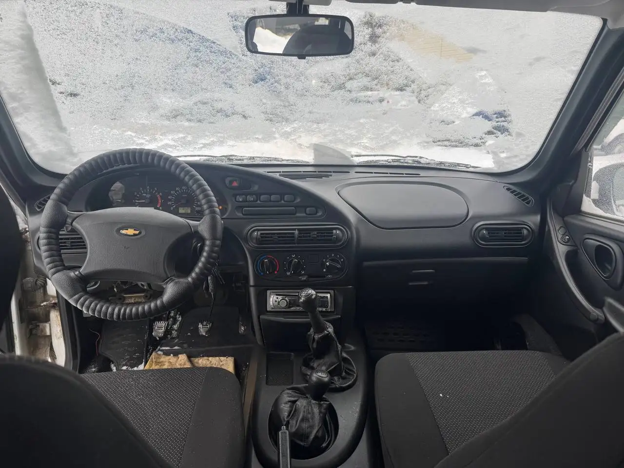 Продажа Нивы Шевроле 2009 года - Внедорожники (Авто) в Самара