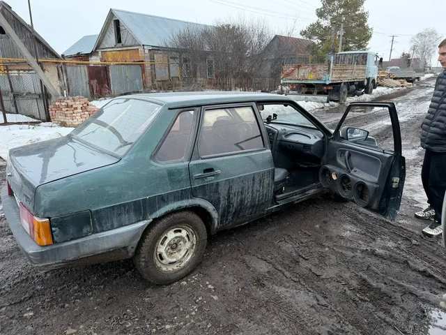 Продам автомобиль 70 л.с. с мелкими кузовными повреждениями - частное объявление в Самара