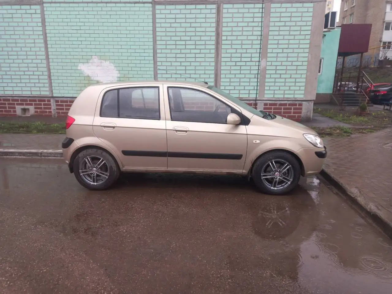 Продажа автомобилей на авторынке Самара - Брошенные автомобили (Авто) в Самара