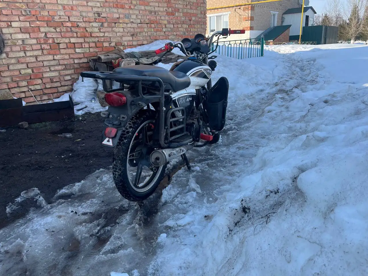 Продажа Альфа RX LUX 11 2023 года в хорошем состоянии - Авто в Самара