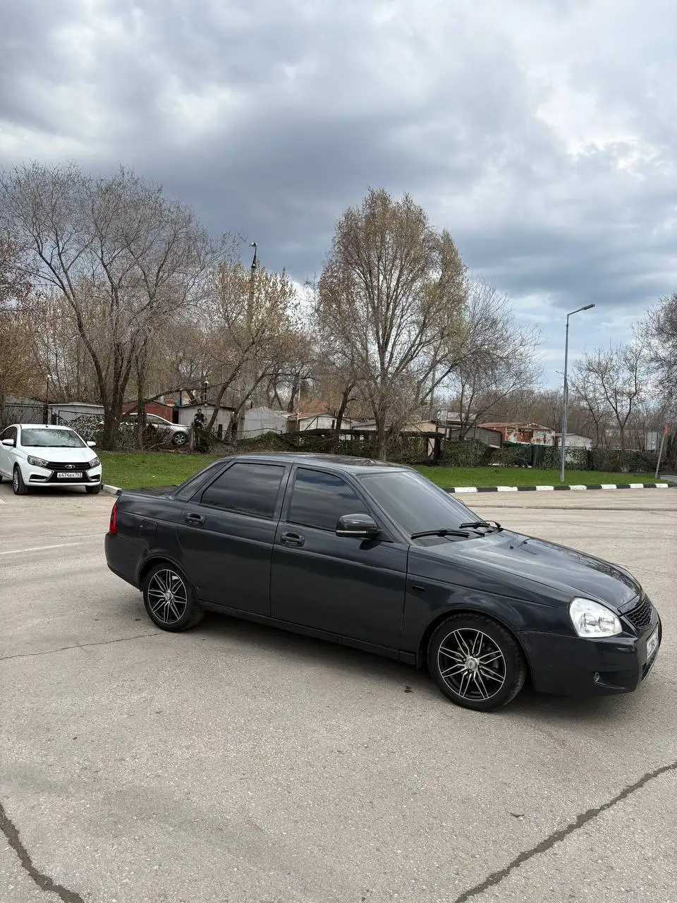 Lada Priora 2009 LUX в цвете Nardo grey - Легковые автомобили (Авто) в Самара
