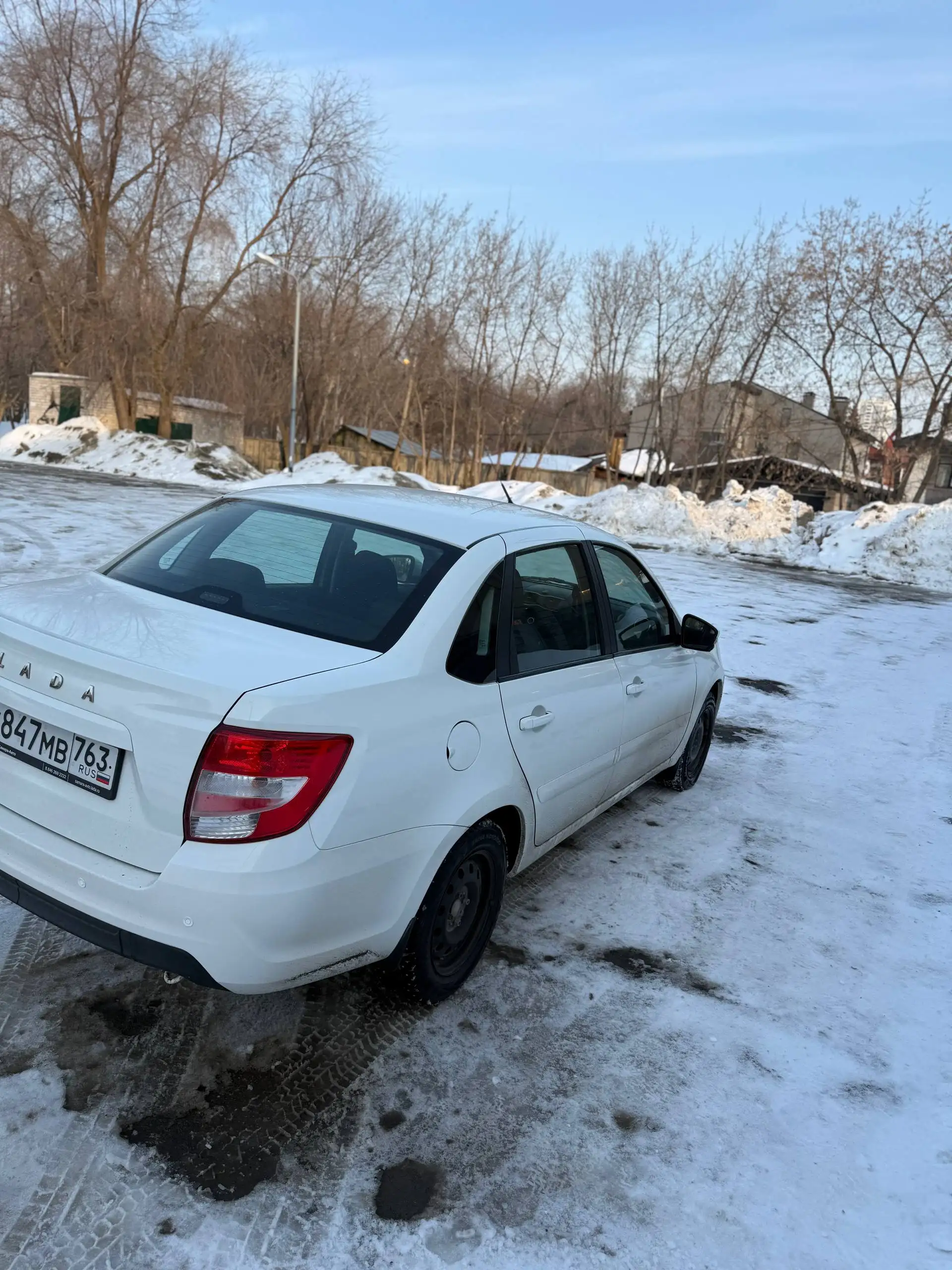 Lada Granta 2021, 9500 км - Авто в Самара