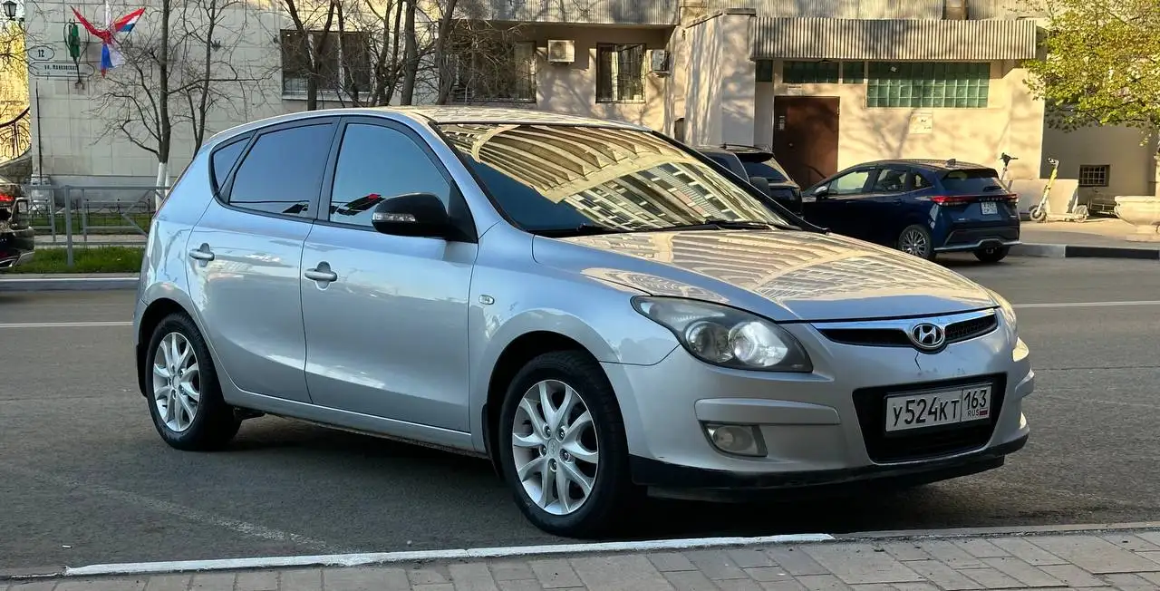 Hyundai i30, максимальная комплектация, МКПП, без ДТП - Легковые автомобили (Авто) в Самара