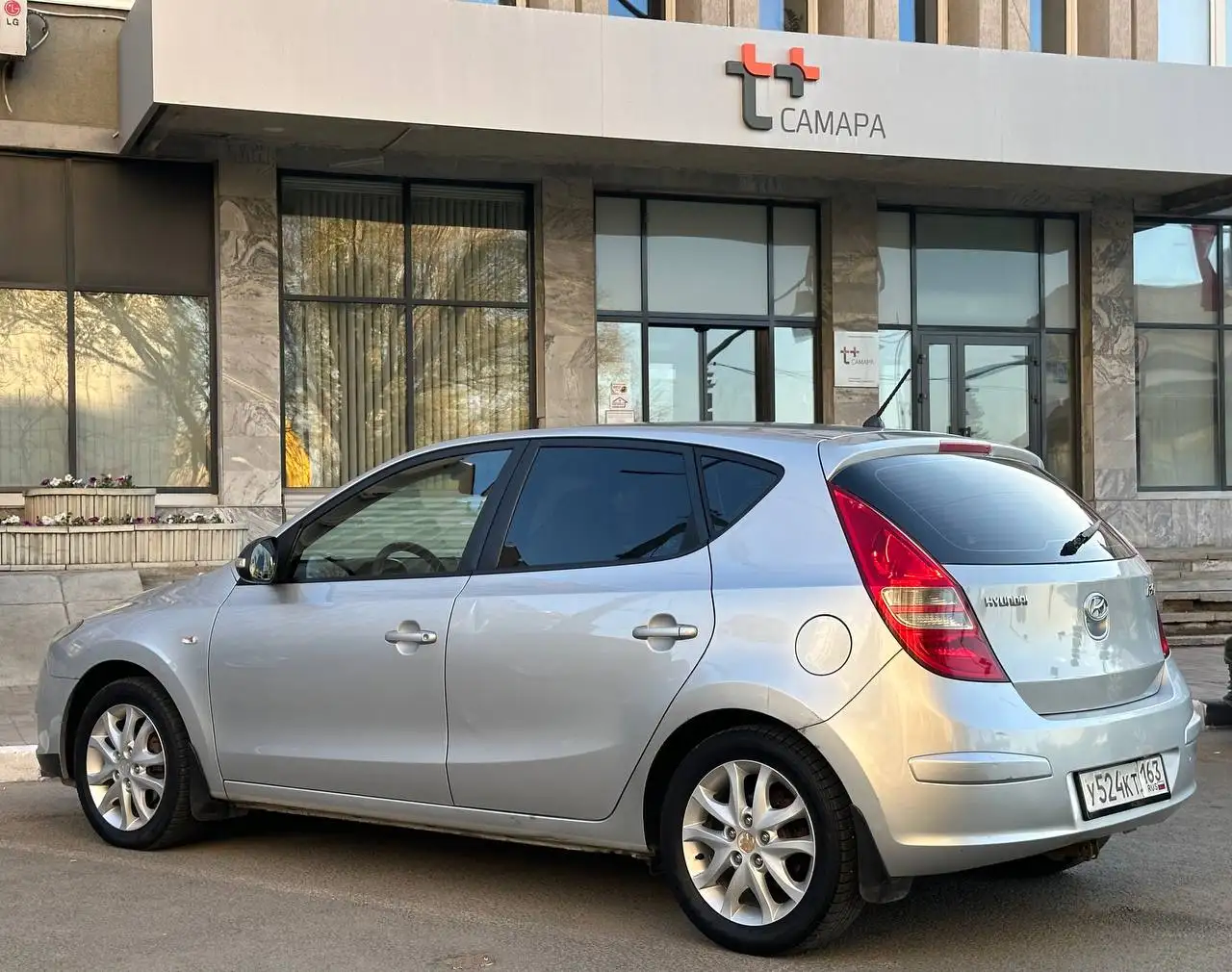 Hyundai i30, максимальная комплектация, МКПП, без ДТП - Легковые автомобили (Авто) в Самара