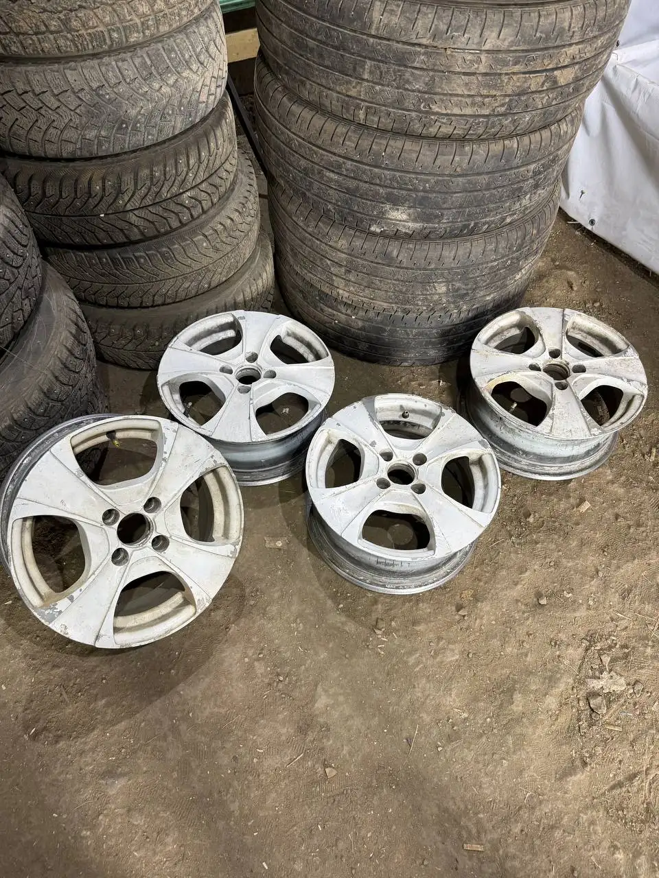 Продажа шин дисков колес - Шины и диски (Авто) в Самара