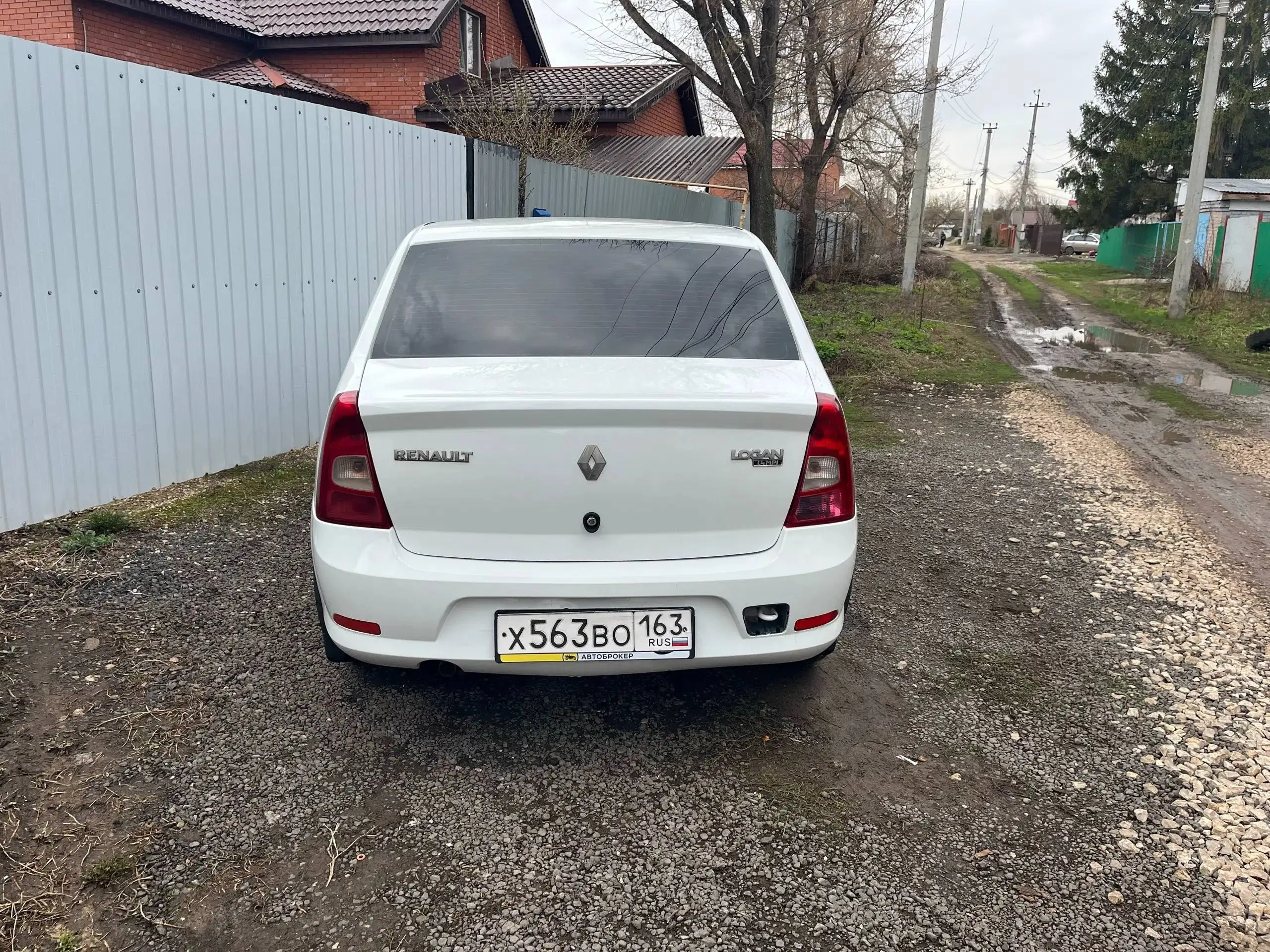Renault Logan 2015 г.в. - Легковые автомобили (Авто) в Самара