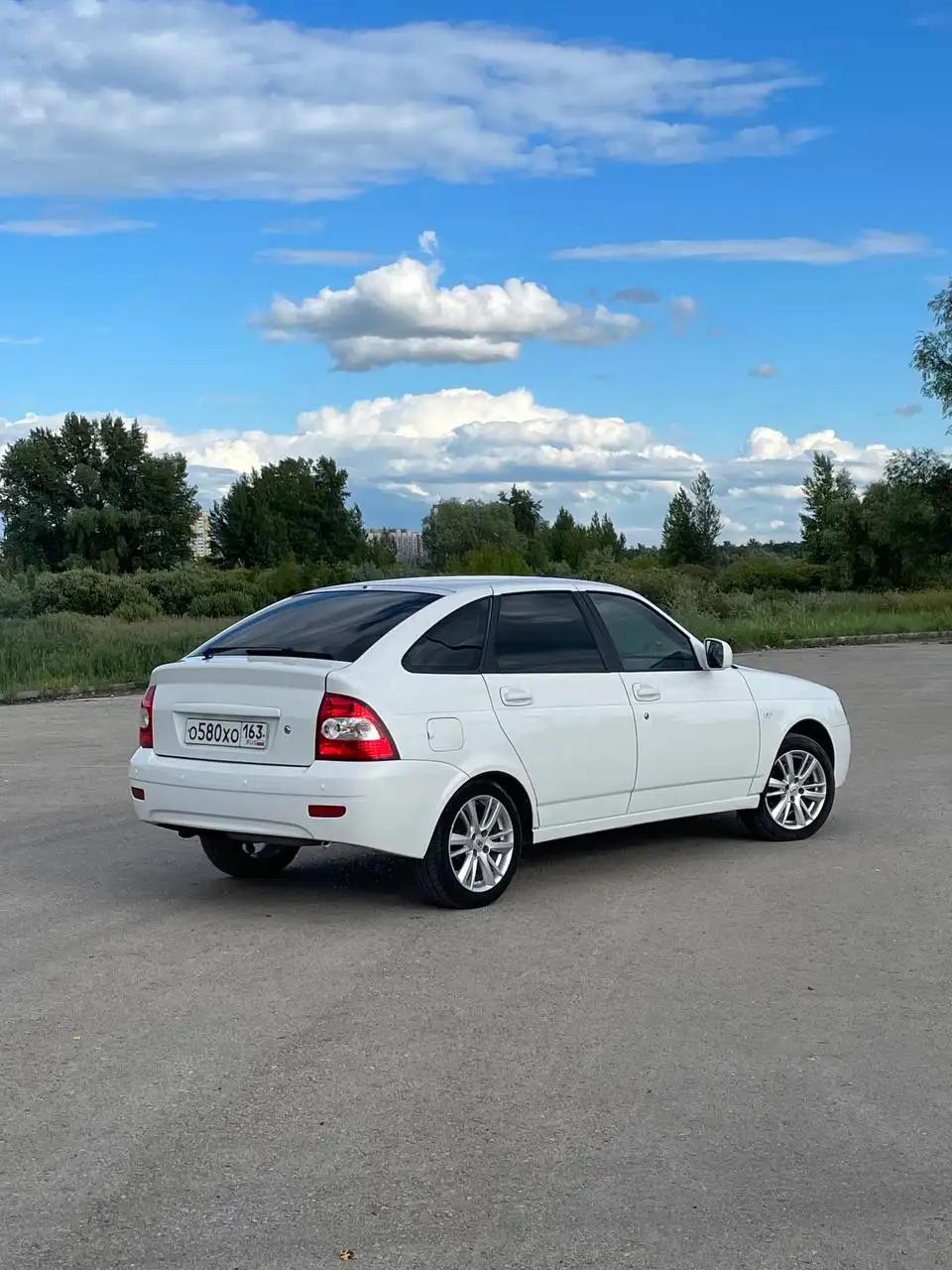 Лада Приора (с кондиционером) 2011 - Легковые автомобили (Авто) в Самара