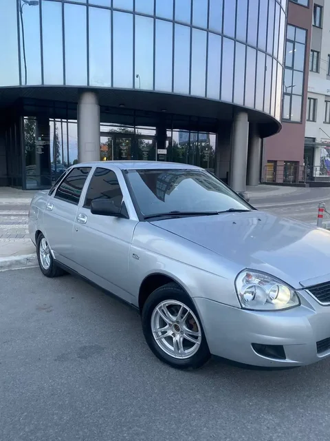 Продаю Приору 2017 года - Грузовые автомобили в Самара