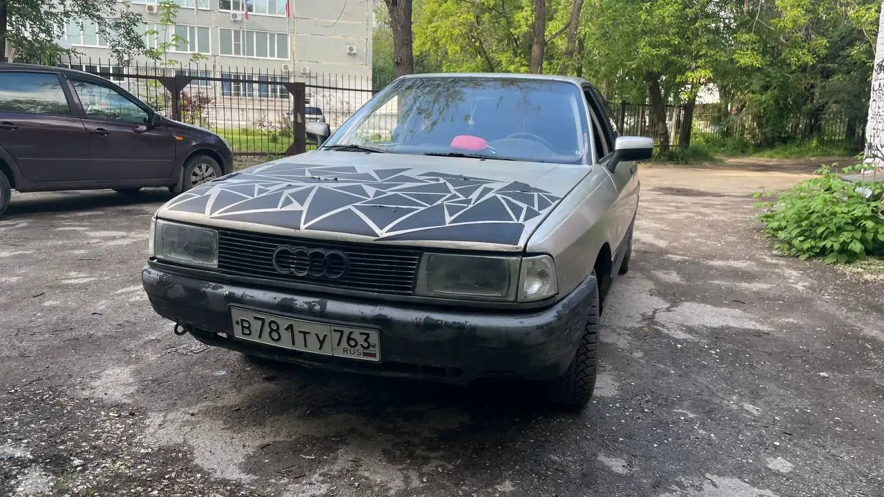 Audi 80 (бочка) 1.8, 1990 г. в Самаре - Авто в Самара