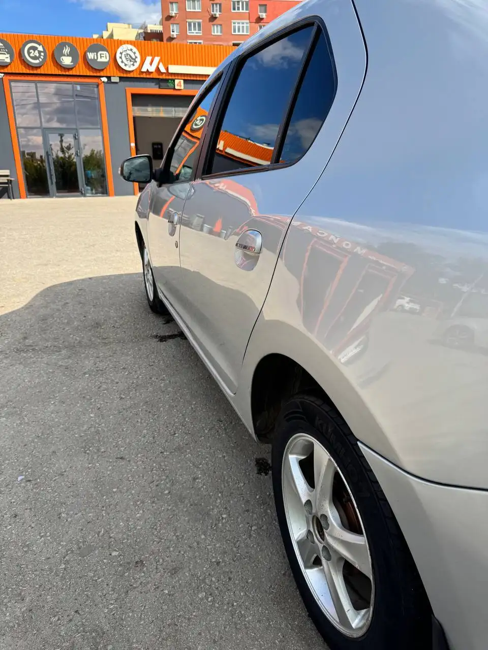 Renault Logan 2 2014, максималка, ГБО, цена 465000 - Легковые автомобили (Авто) в Самара