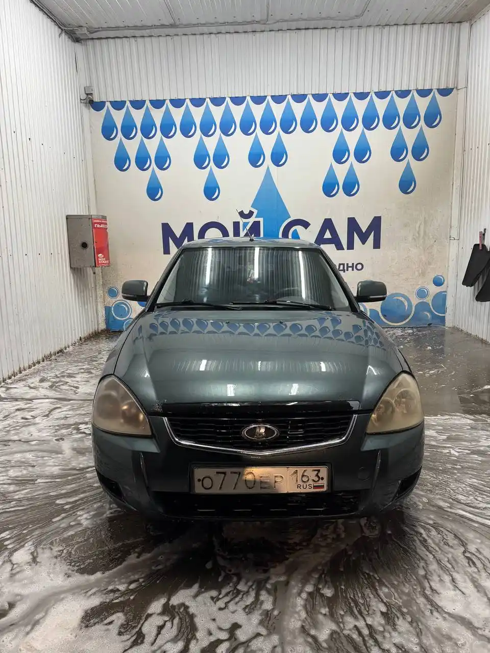 Продам Приору 2011 года