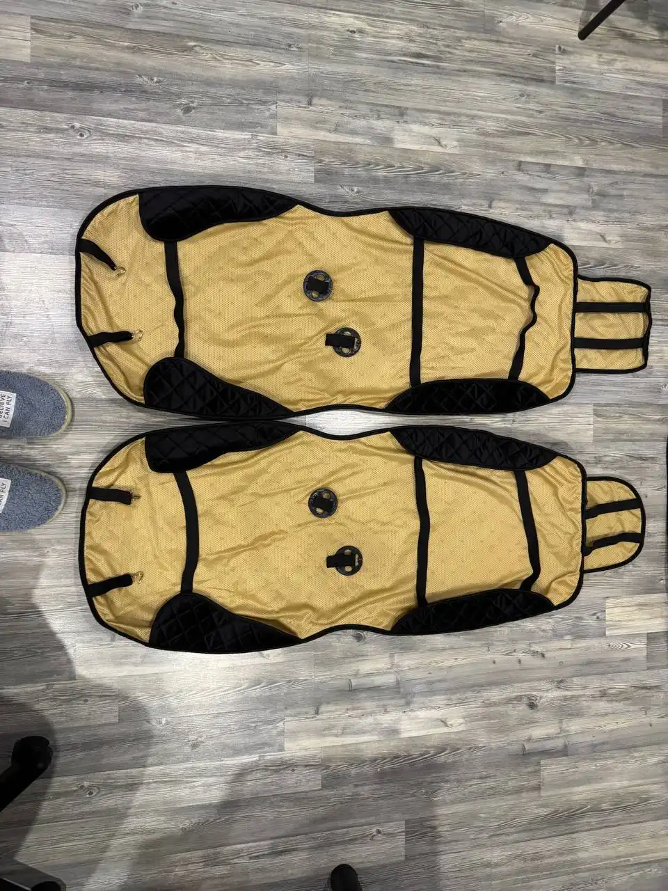 Ковры и накидки на Приору