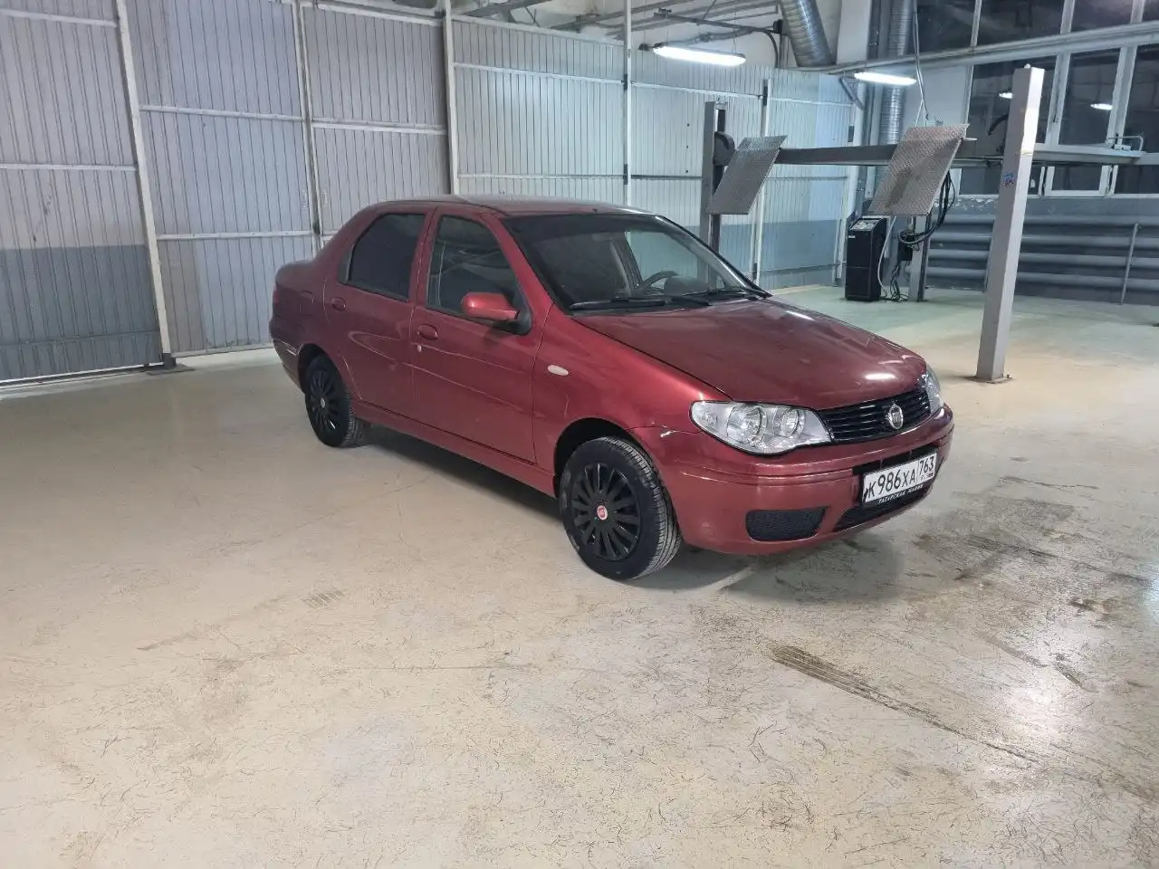 Fiat Albea 2009 года от собственника