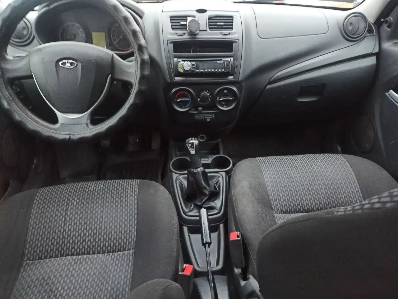 Продажа Лада Калина 2 2013 года выпуска