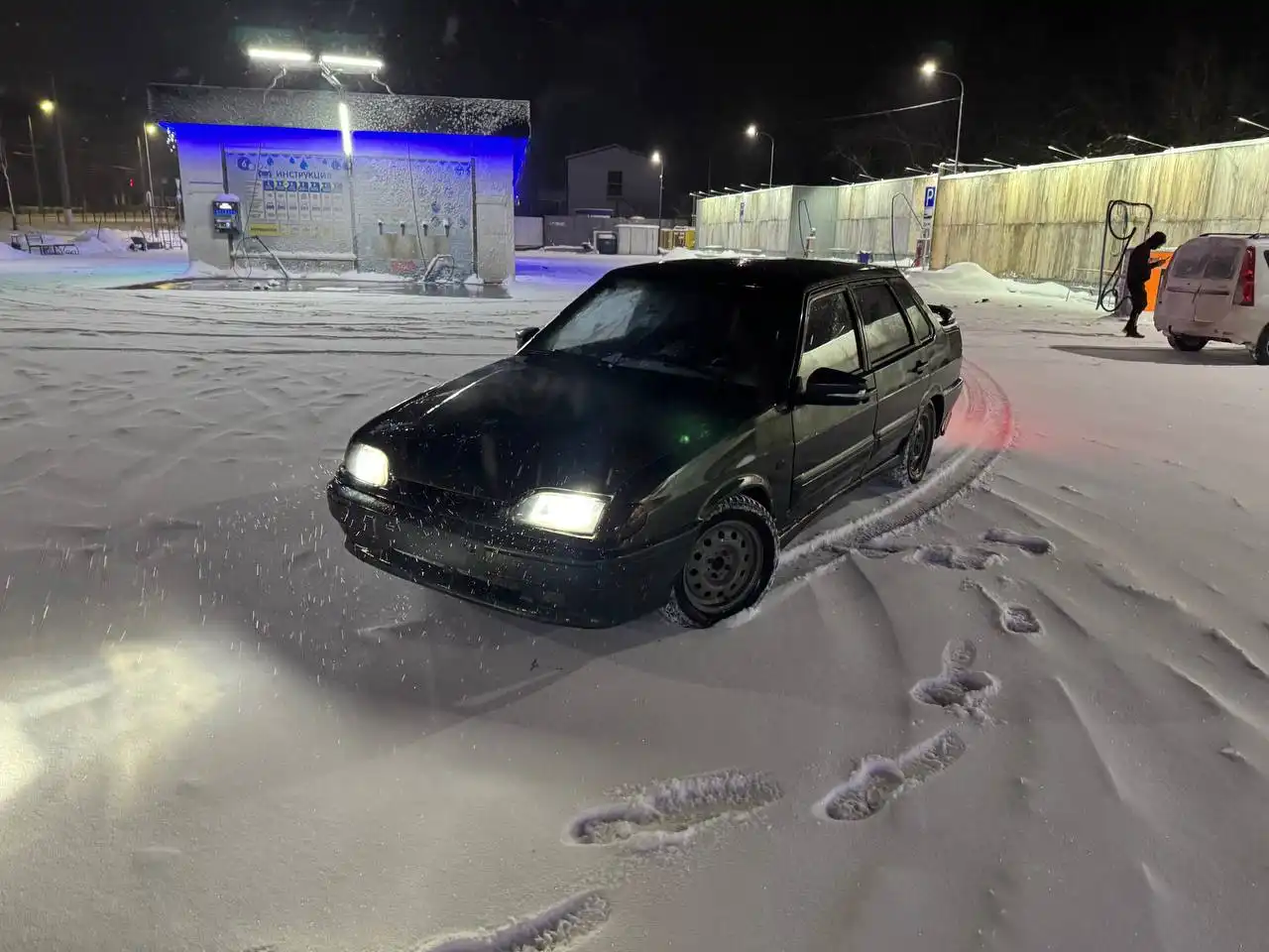 ВАЗ 2115 2005 года в отличном состоянии