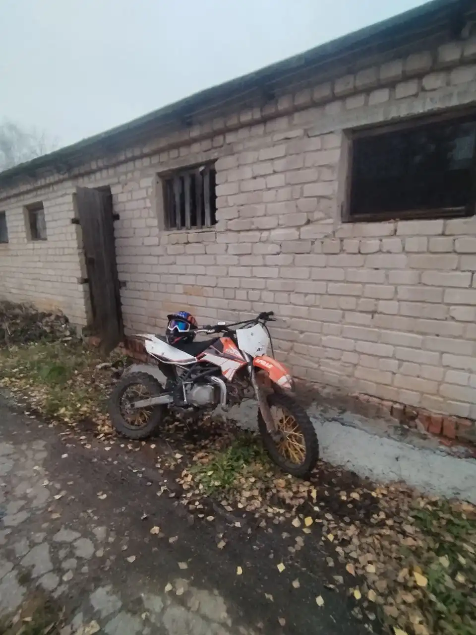 Продажа кроссового мотоцикла французского производства