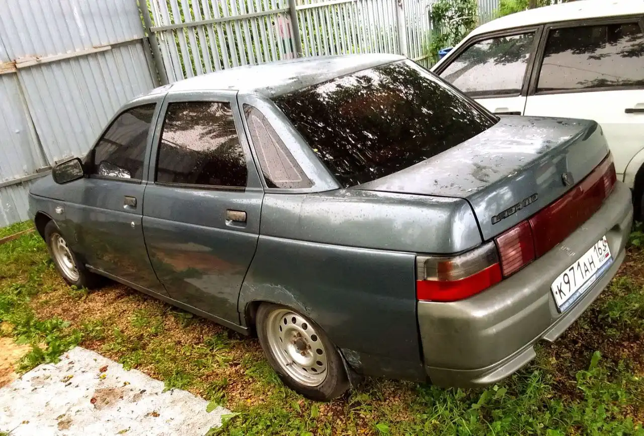 Продажа автомобиля на запчасти 2000 года выпуска