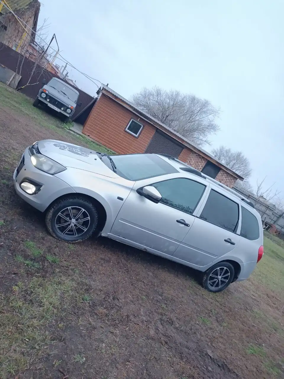 Продажа Lada Kalina 2 универсал 2013 года