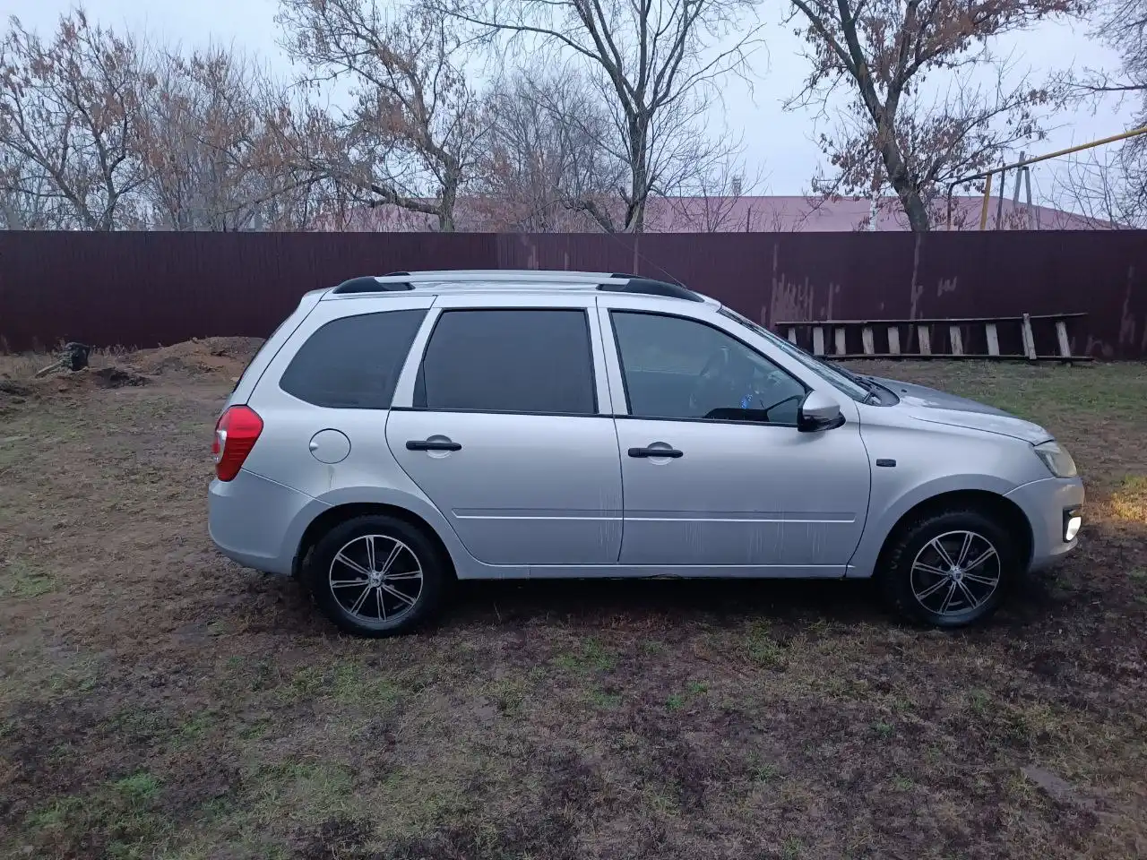 Продажа Lada Kalina 2 универсал 2013 года