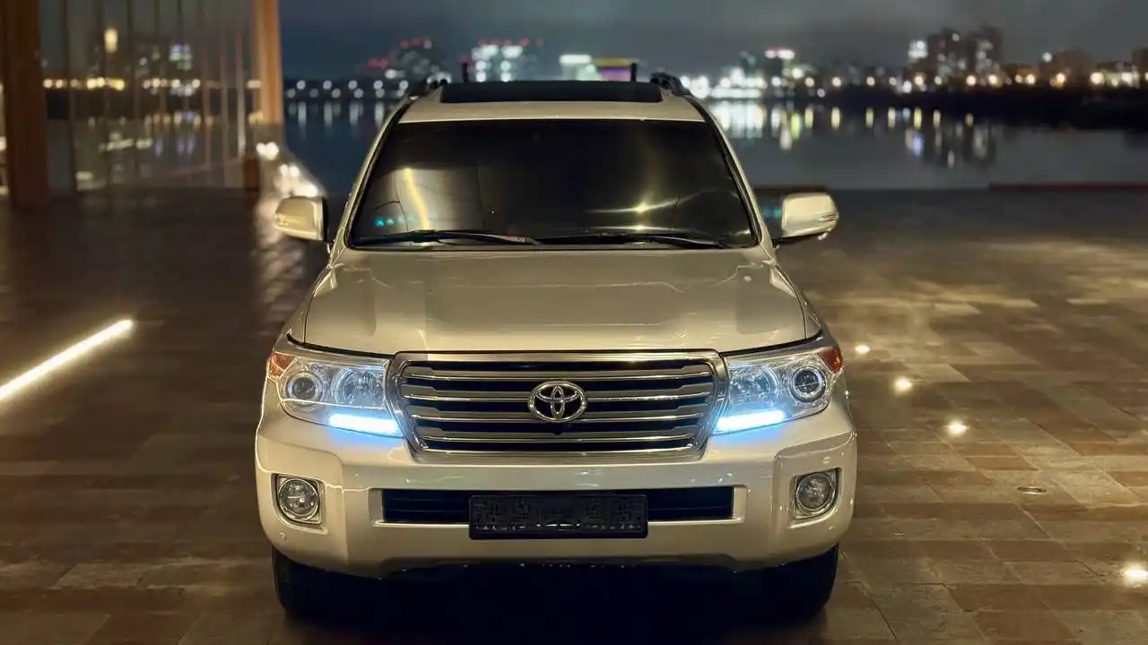 Легендарная 200 ка в идеальном состоянии