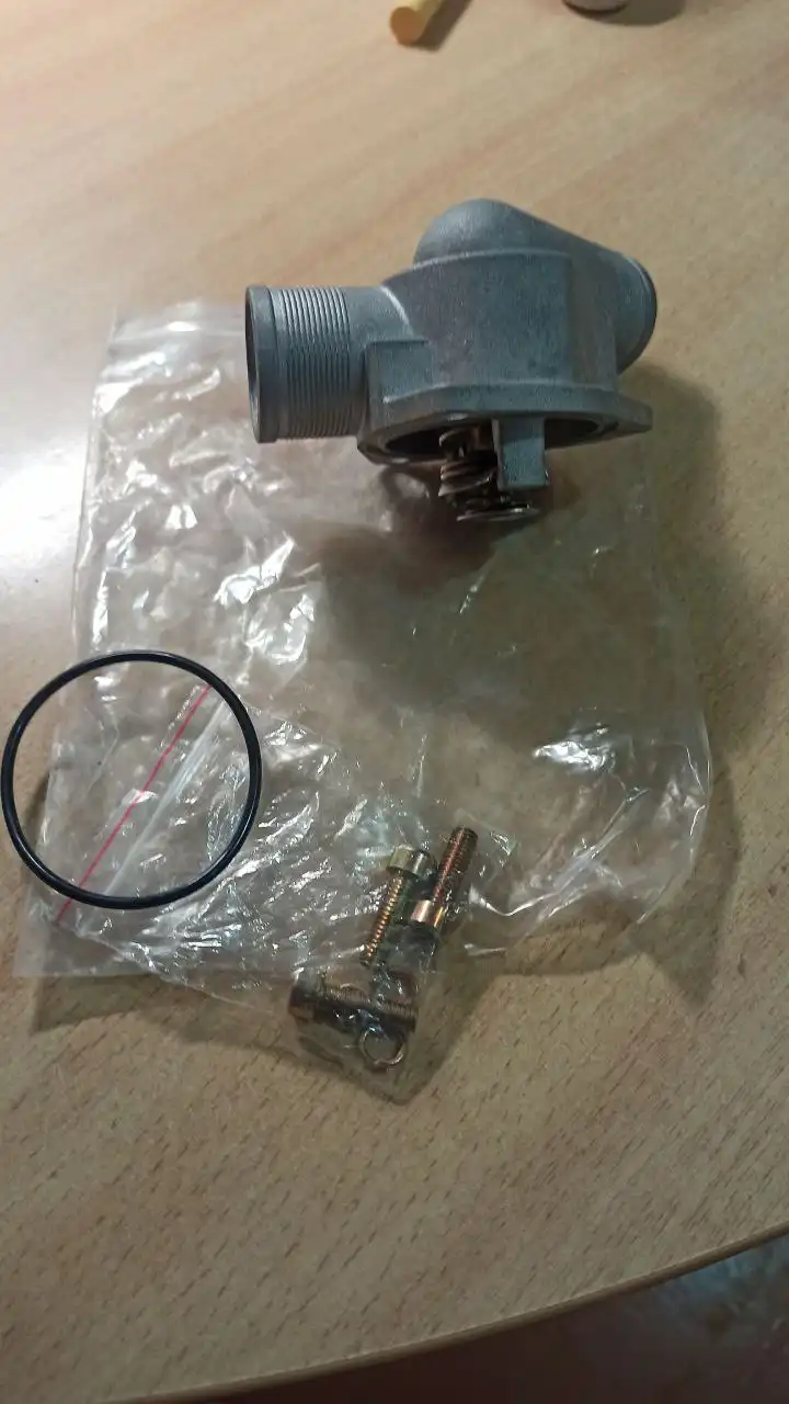 Термостат Лузар для Десятки - Автозапчасти (Запчасти) в Киров