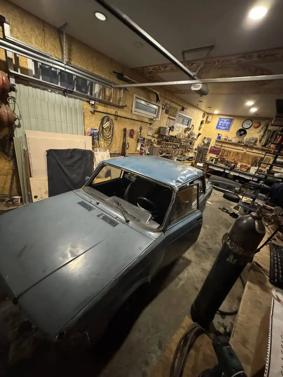 ВАЗ 2107 инжектор на запчасти или восстановление - Запчасти (Авто) в Киров