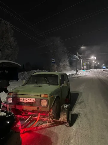 Продажа снятого переднего редуктора с мостом от автомобиля Инжектор 1.6 - Автозапчасти для двигателя/трансмиссии в Киров