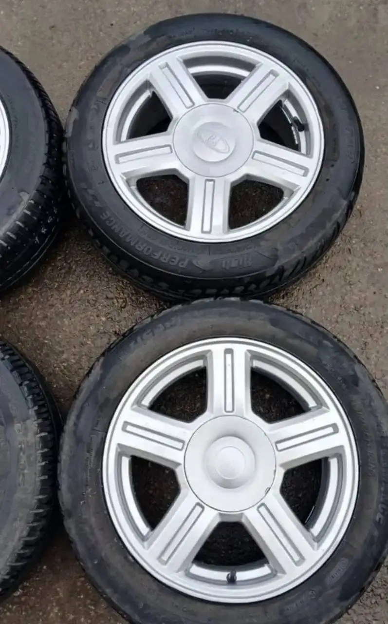 Поступление дисков Torrus R15 с летней резиной - Запчасти (Авто) в Киров