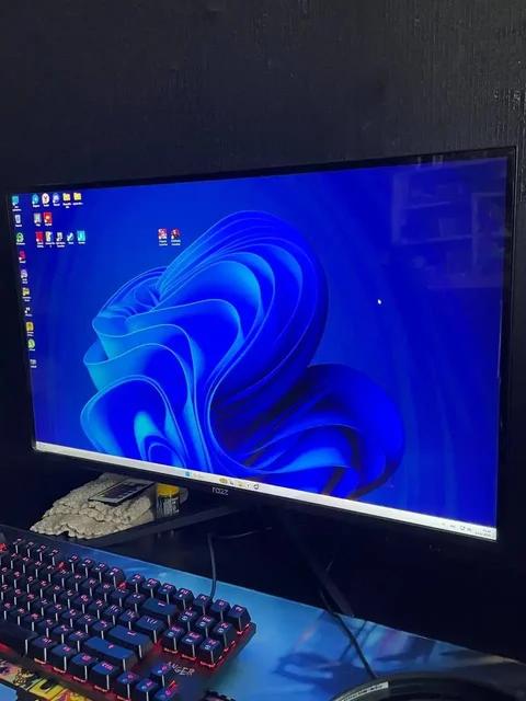 Монитор 27 дюймов и автозвук Kenwood - Зарядные устройства в Киров