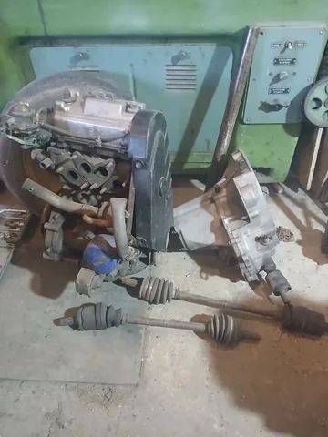 Продам двигатель и КПП Ока с навесным - Карбюраторы в Киров