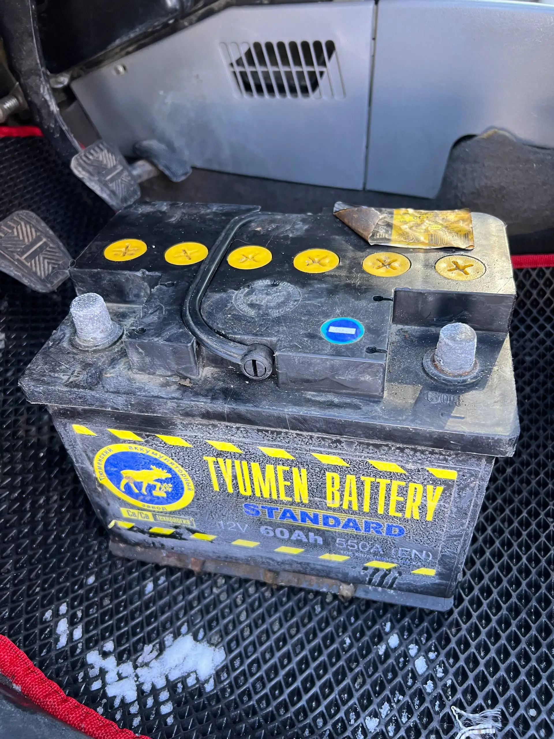 Автозапчасти и аксессуары для автомобиля - Автозапчасти и аксессуары (Запчасти) в Киров