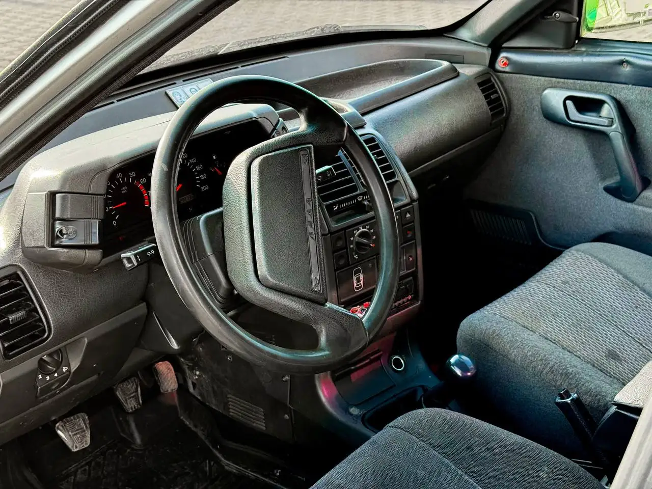 ВАЗ 2112 2003 года в хорошем состоянии - Легковые автомобили (Авто) в Киров