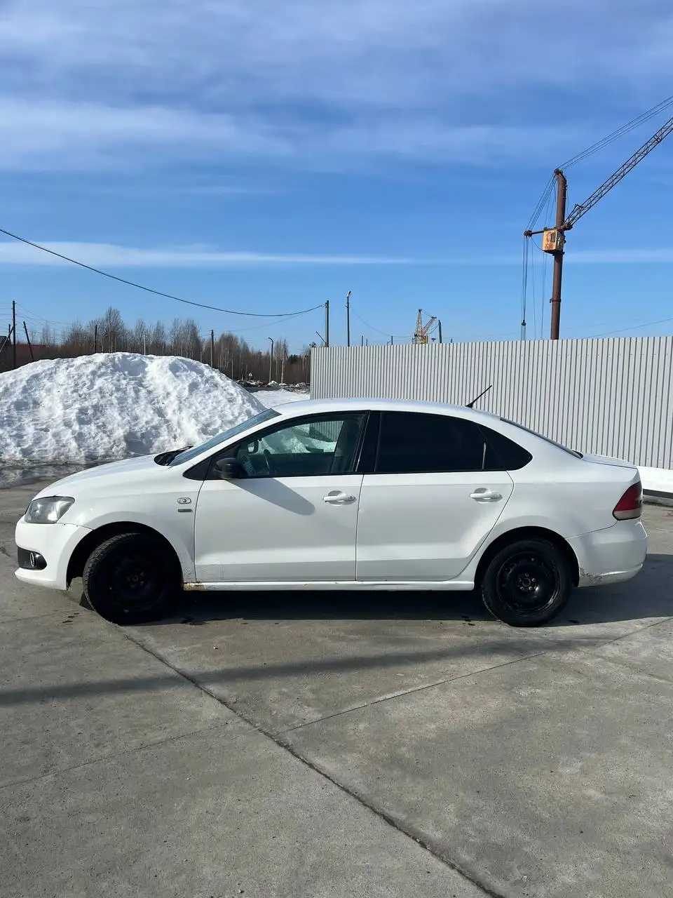 Volkswagen Polo 2013 года - Авто в Кирс