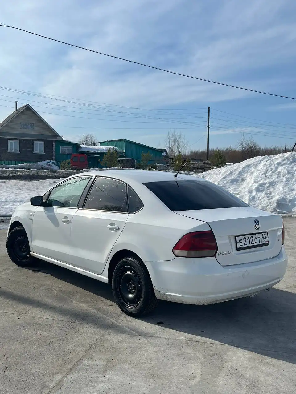 Volkswagen Polo 2013 года - Авто в Кирс