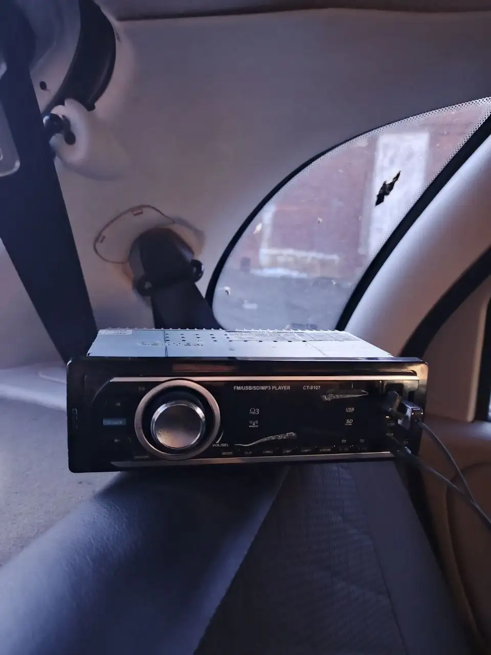 Продам магнитолу с блютуз - Автомагнитолы (Электроника) в Киров