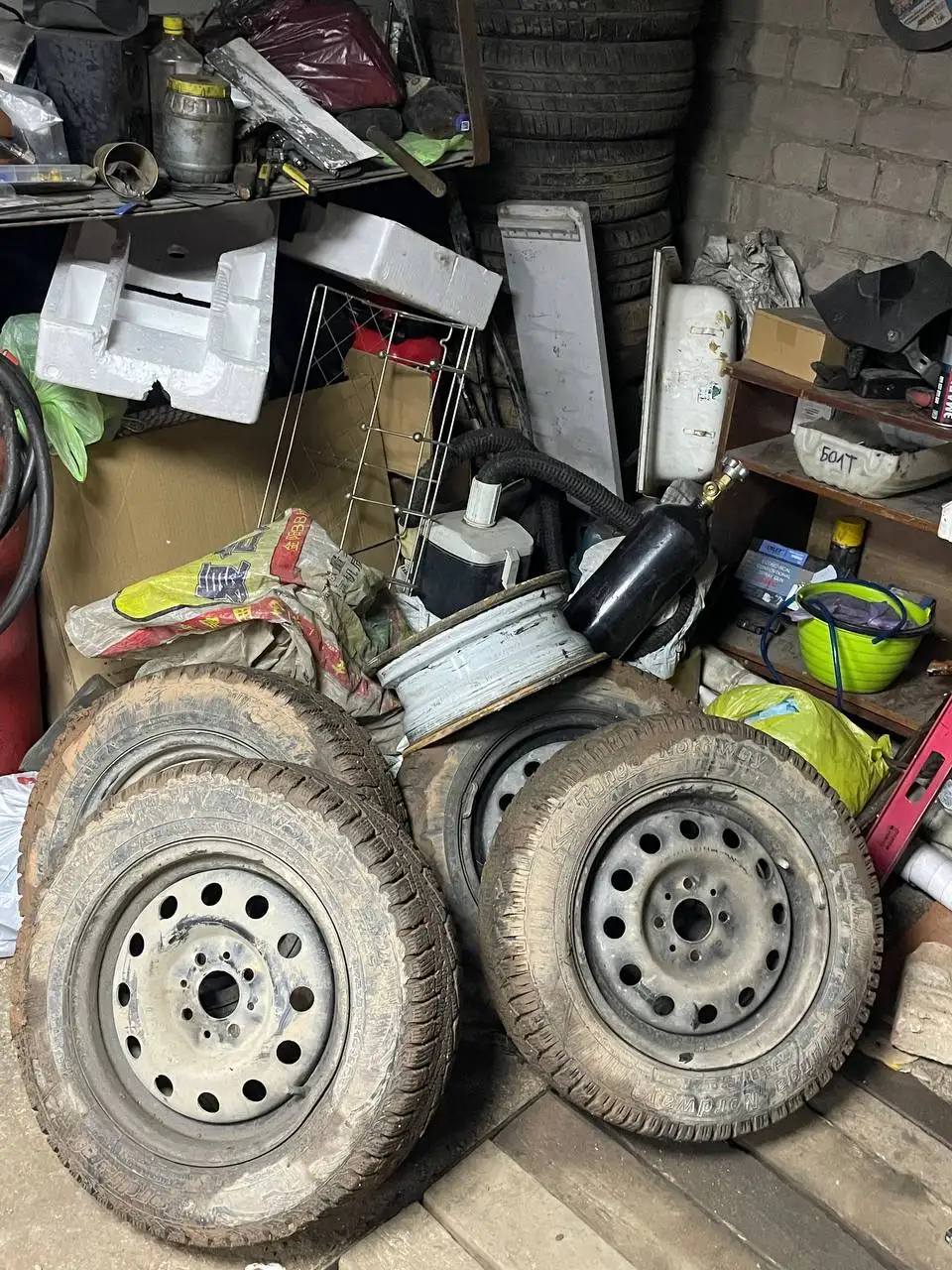 Продам 3к в Кирове - Авто в Киров