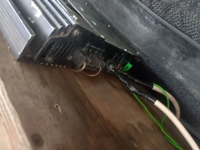 Продам всё чётко работает - Авто в Киров