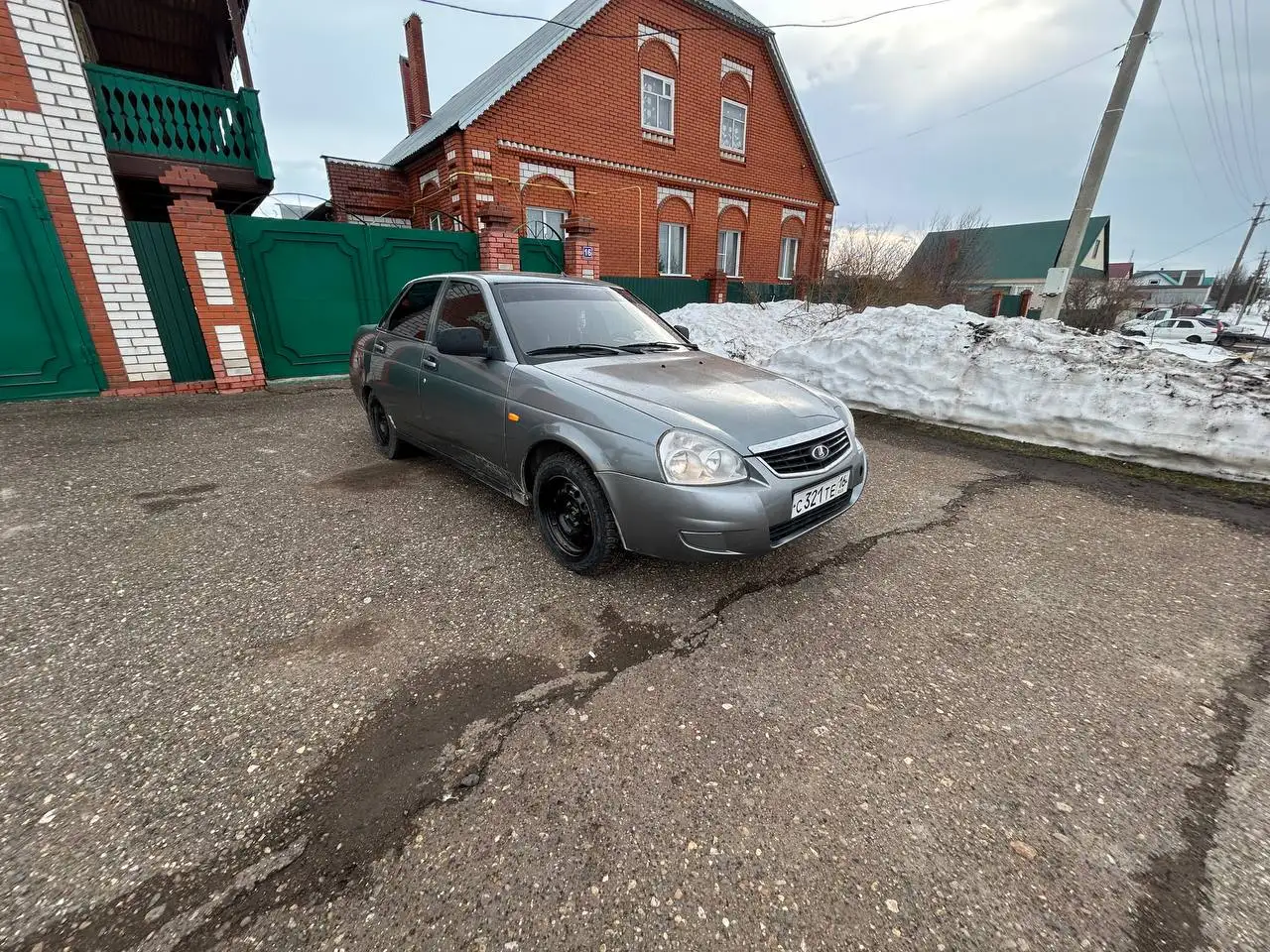 Автомобиль 2012 года в отличном состоянии - Авто в Киров