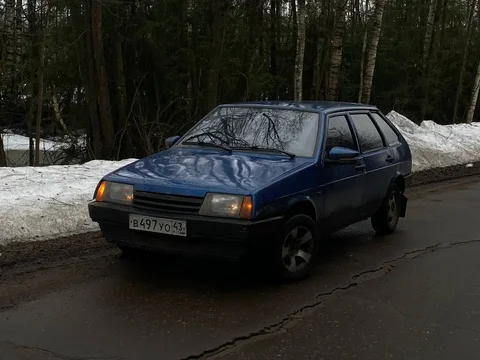ВАЗ 2109 инжектор 2001 года - Аксессуары в Киров
