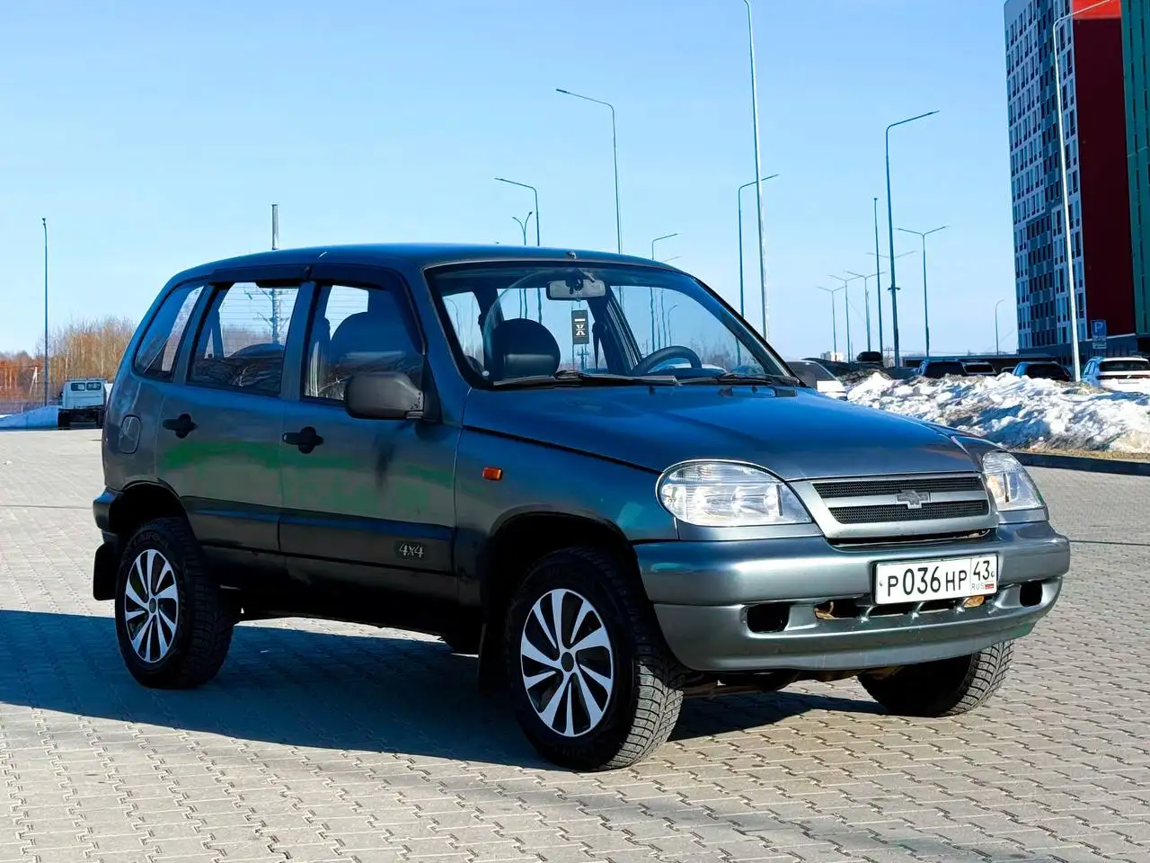 Продажа Chevrolet NIVA 2004 года в хорошем состоянии - Авто в Киров