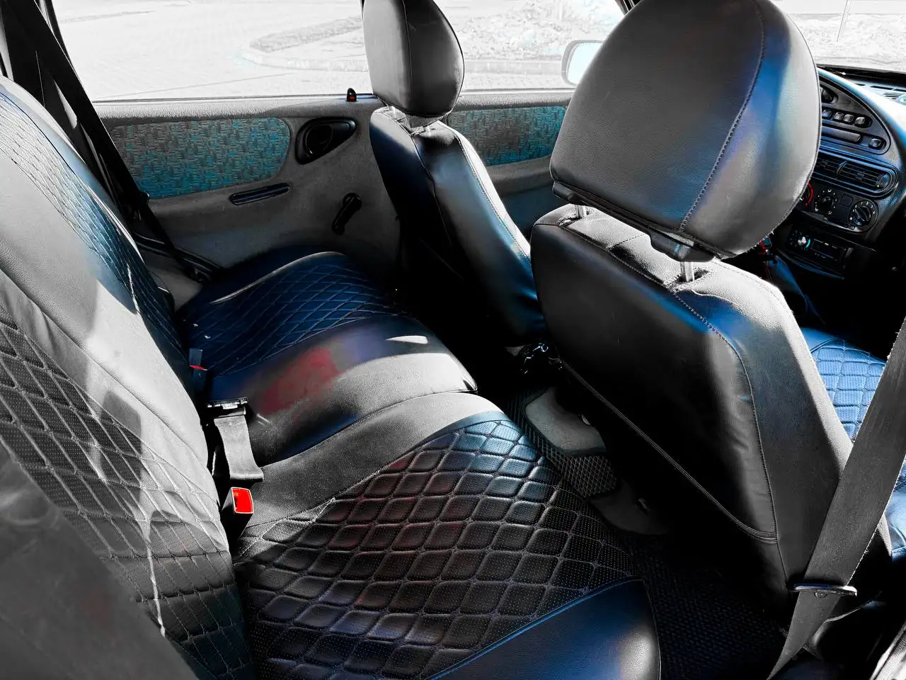 Продажа Chevrolet NIVA 2004 года в хорошем состоянии - Авто в Киров