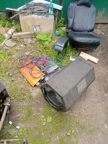 Продам сабвуфер и усилитель Alpina - частное объявление в Киров