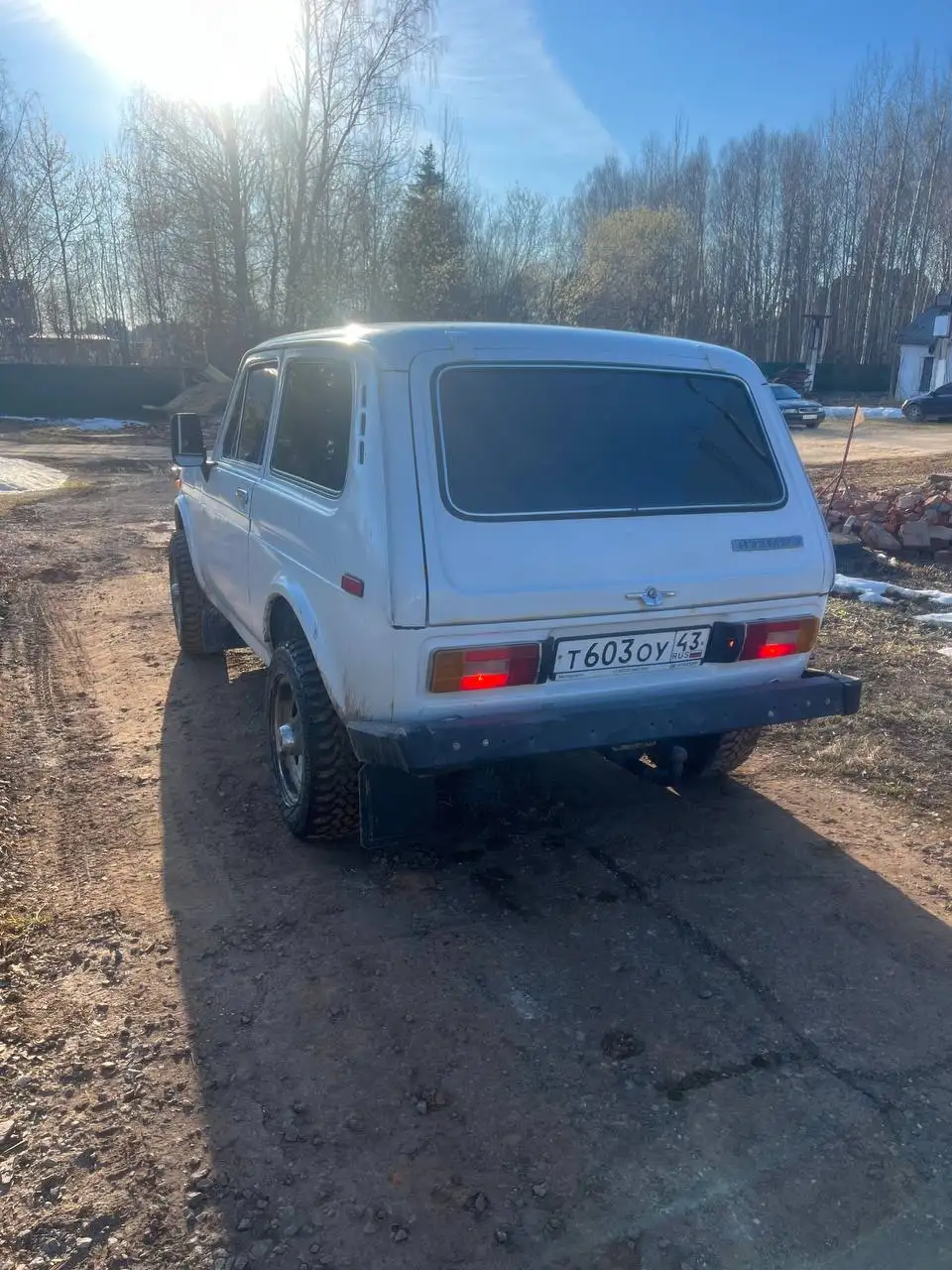 ВАЗ 2121 1988 года с механической коробкой передач - Легковые автомобили (Авто) в Киров