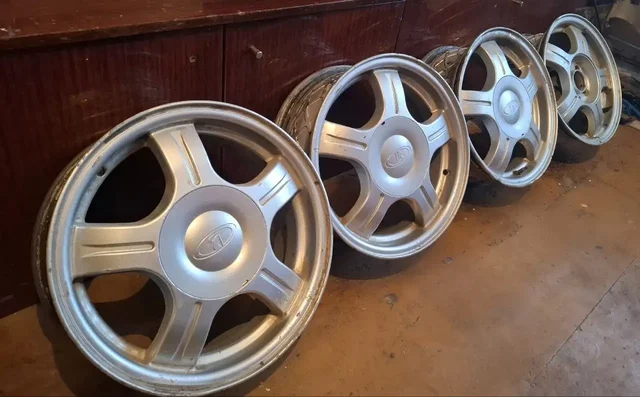 Продам статусы R14 - Авто в Киров