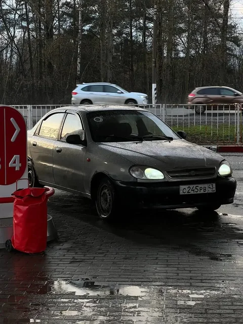 Продам добротный Ланос - Б/у автомобили в Киров