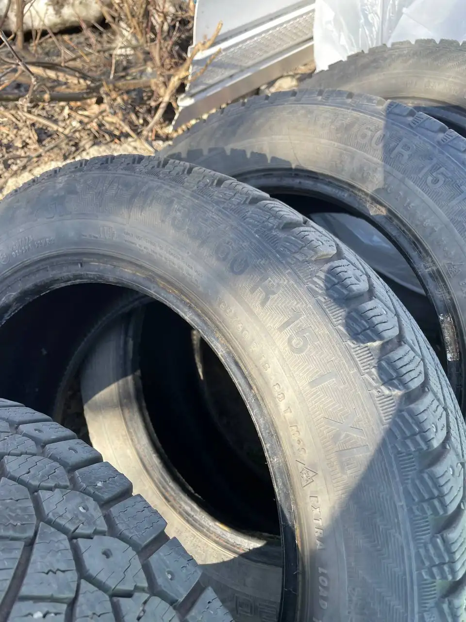 Продам хорошую ровную зиму R15 - Шины и диски (Авто) в Киров