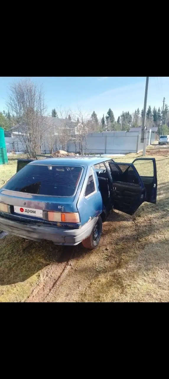 Продам ИЖ Ода 2126 - Авто в Слободской